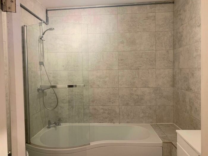 Flat To Rent In Tisbury Road, Hove, BN3