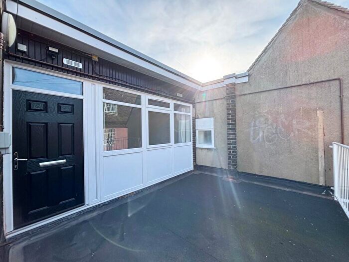 2 Bedroom Flat To Rent In Upper King Street, Royston, SG8