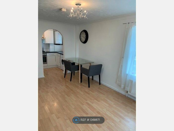 1 Bedroom Flat To Rent In Brockley, London, SE4