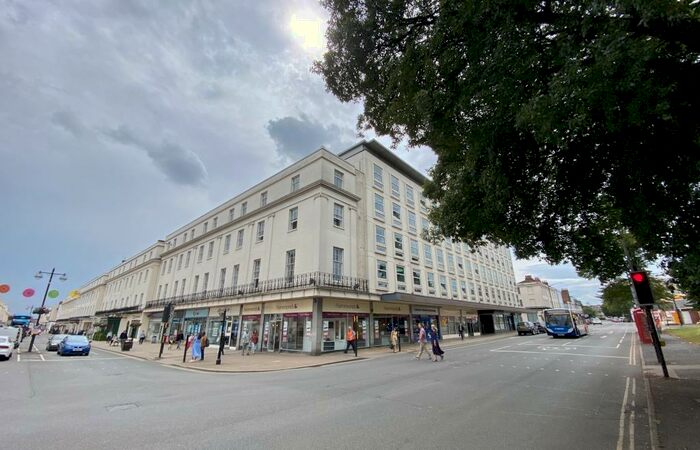 2 Bedroom Apartment To Rent In The Space, Clarendon Avenue, Leamington Spa, CV32