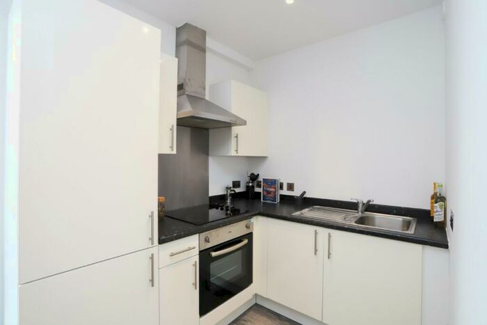 2 Bedroom Apartment To Rent In Kings Dock Mill, Liverpool Liverpool, L1