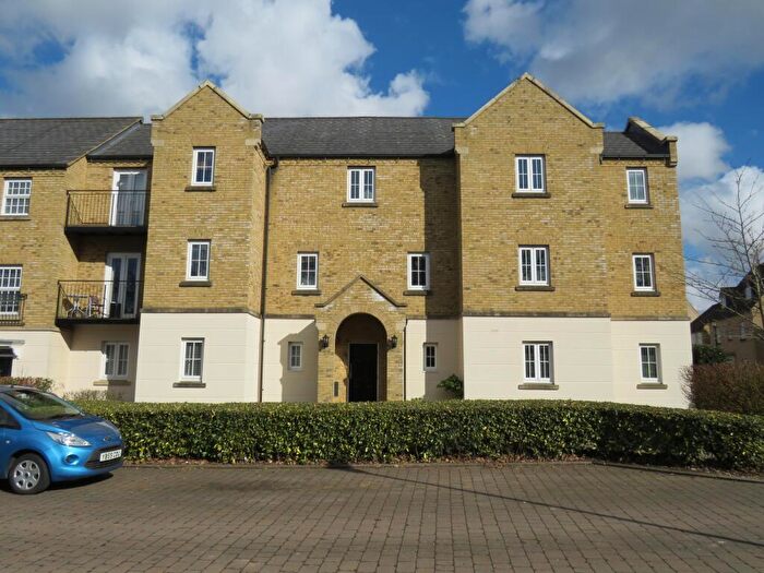 2 Bedroom Apartment To Rent In Tenby Grove, MK4