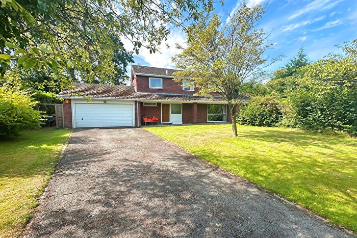 4 Bedroom Detached House For Sale In Southlands, Holmes Chapel, CW4