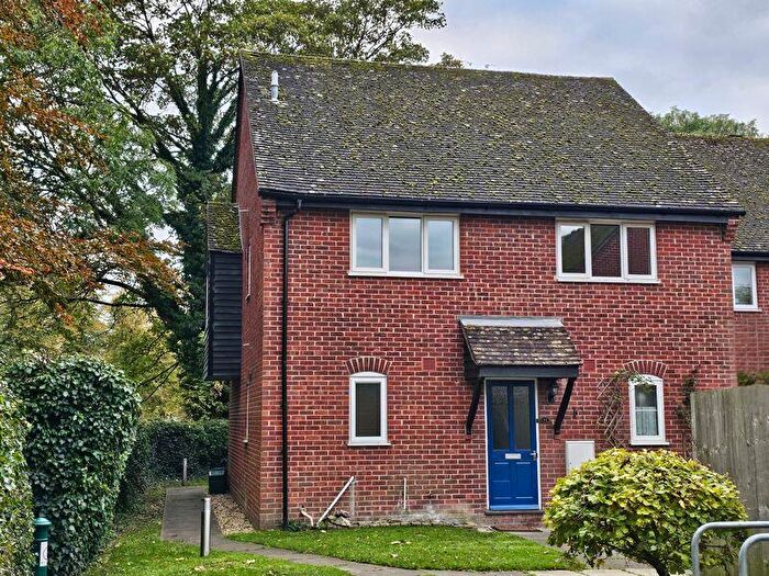 2 Bedroom Duplex To Rent In Cleveland Grove, Newbury, RG14