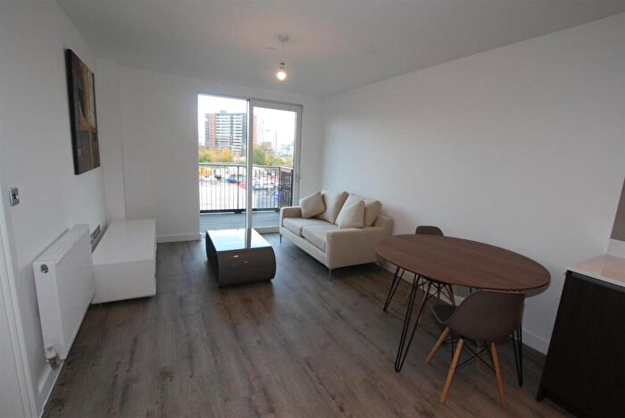 1 Bedroom Apartment To Rent In Middlewood Locks, Lockside Lane, Salford, M5