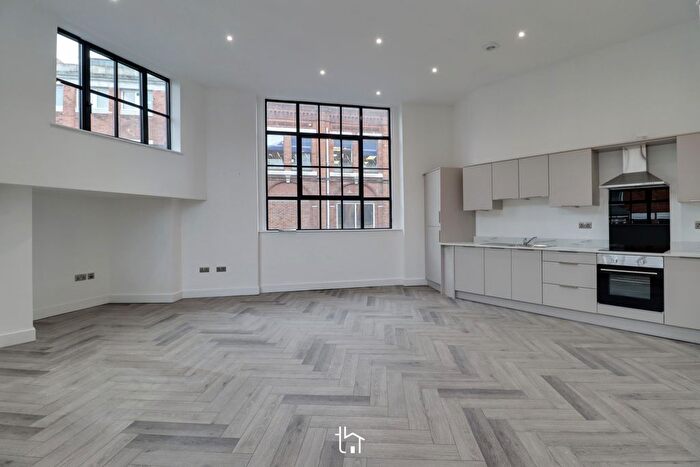 1 Bedroom Flat To Rent In Canal Street, Wigston, LE18