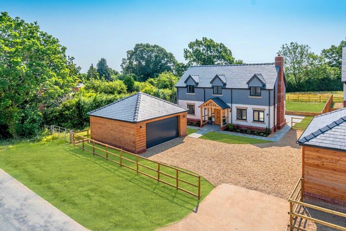 4 Bedroom Detached House For Sale In Briarwood, Walford Heath, Shrewsbury, Shropshire, SY4