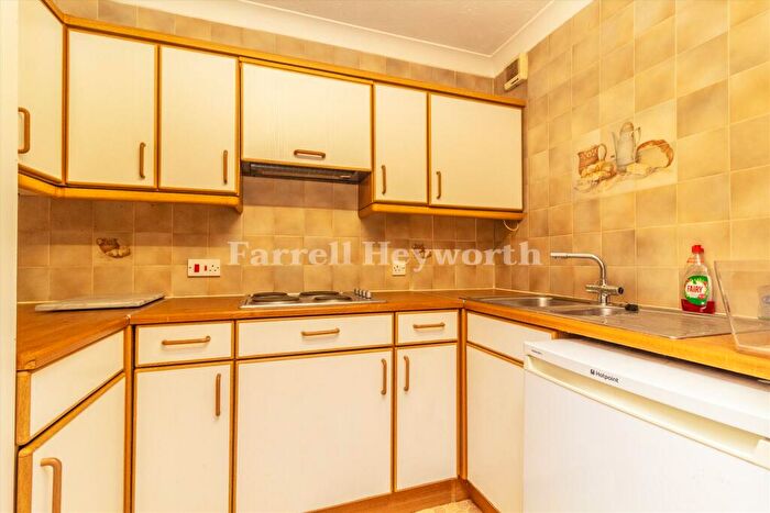 1 Bedroom Flat For Sale In Sharoe Green Lane, Fulwood, Preston, PR2
