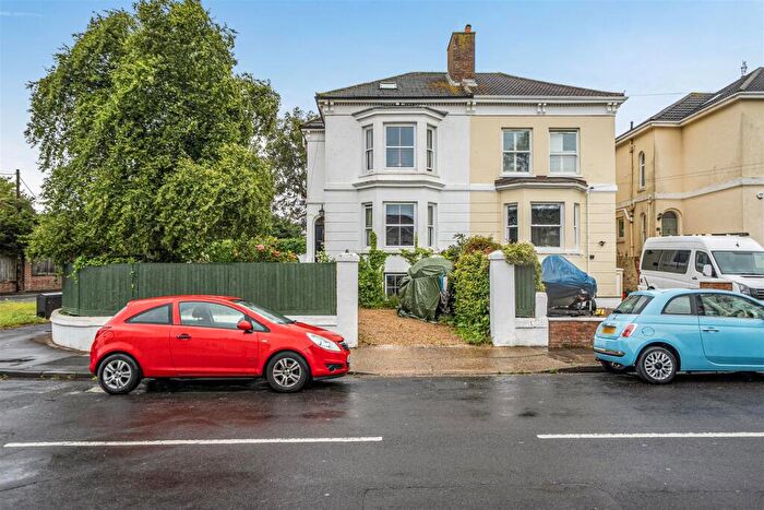 5 Bedroom Semi-Detached House For Sale In St. Marks Road, Alverstoke, Gosport, PO12
