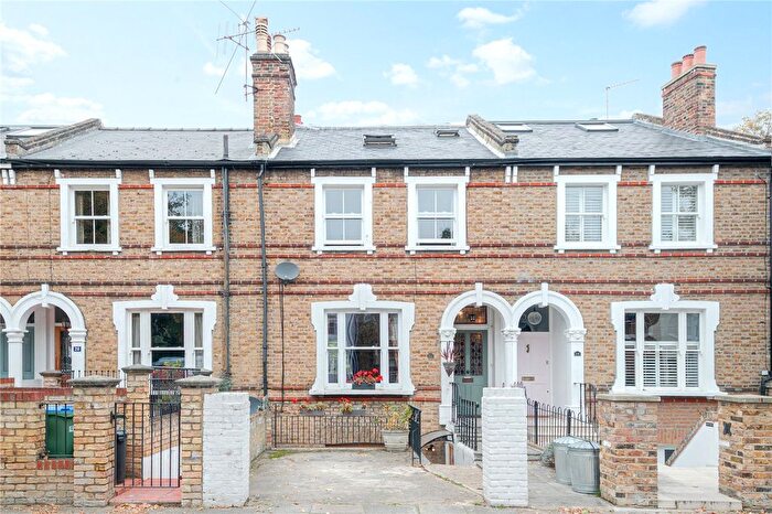 3 Bedroom Terraced House For Sale In Haggard Road, Twickenham, TW1