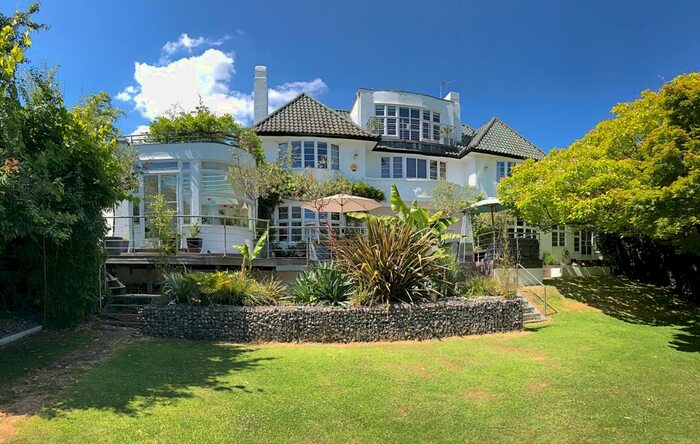 6 Bedroom Detached House To Rent In Albert Drive, London, SW19