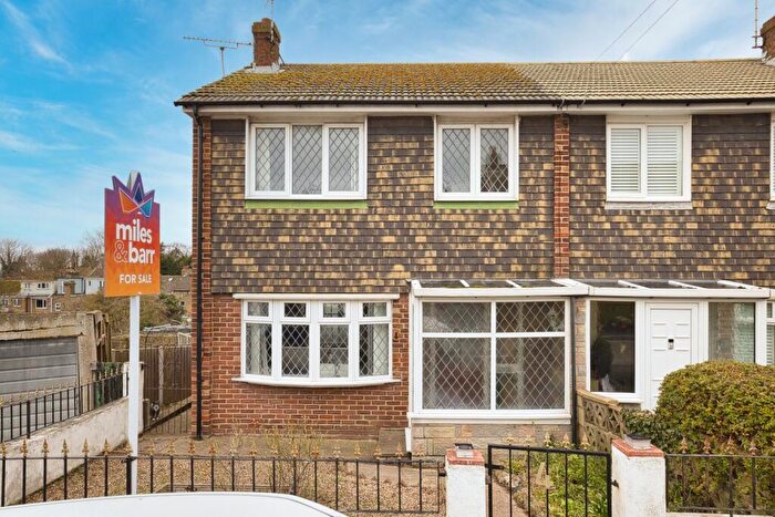 3 Bedroom Semi Detached House For Sale In Kevin Drive, Ramsgate, Kent, CT11
