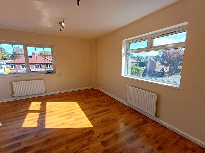 1 Bedroom Apartment To Rent In Flat B, M/cr Rd, Ws, SK9