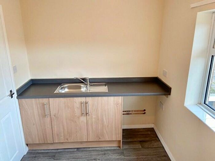 1 Bedroom House To Rent In Edenhall Gardens, Clifton, NG11