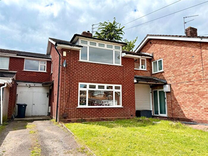 3 Bedroom Link Detached House For Sale In Windermere Way, Stourport-On-Severn, Worcestershire, DY13