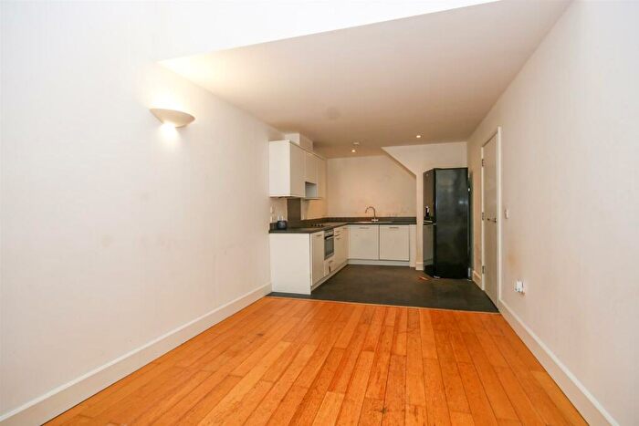 2 Bedroom Duplex For Sale In King Street, Norwich, NR1