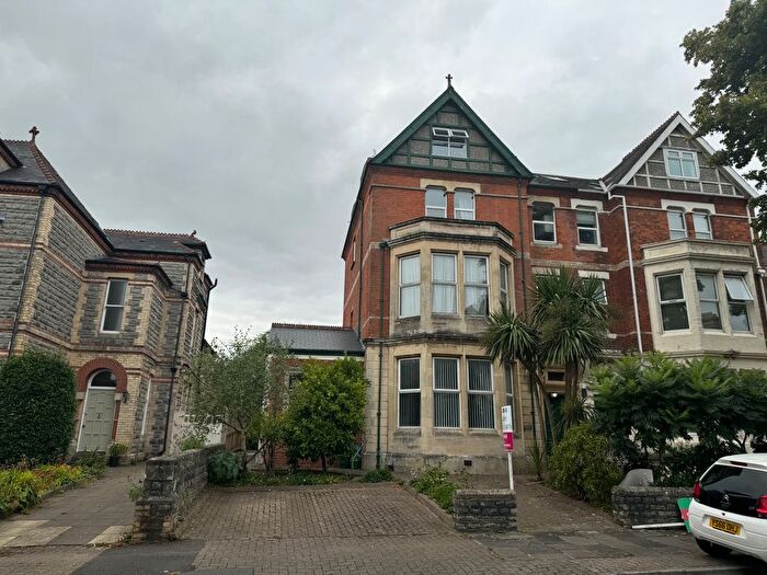 2 Bedroom Flat To Rent In Plymouth Road, Penarth, CF64