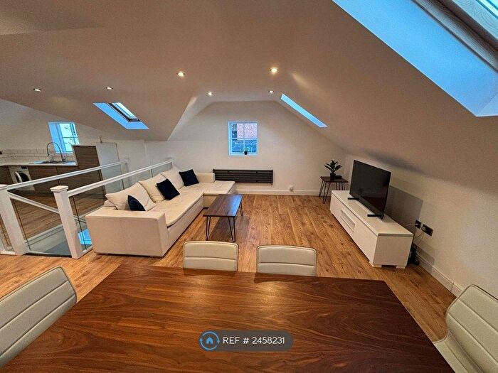 3 Bedroom Flat To Rent In Bedford Street, Leamington Spa, CV32