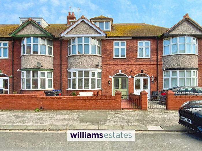 6 Bedroom Terraced House For Sale In Butterton Road, Rhyl, LL18