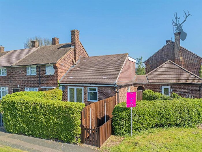 2 Bedroom Terraced House To Rent In Collard Green, Loughton, IG10