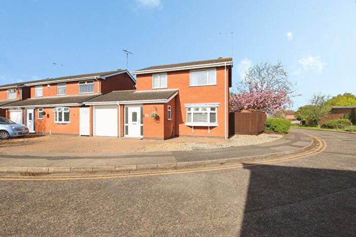 3 Bedroom Detached House For Sale In Ascot Drive, Peterborough, PE1