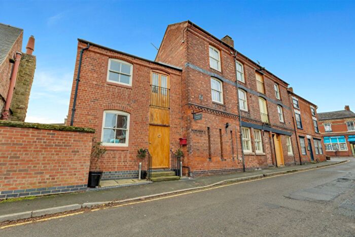 5 Bedroom Character Property For Sale In Potter Street, Melbourne, DE73