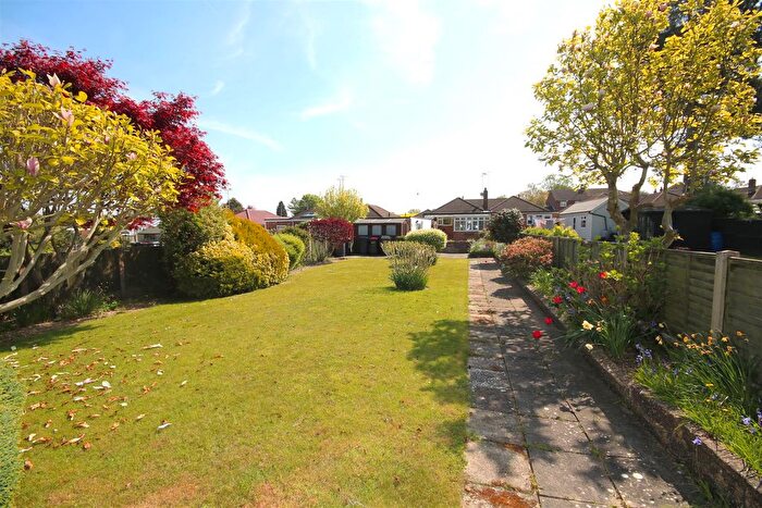 3 Bedroom Bungalow For Sale In Barton Road, Canterbury, CT1