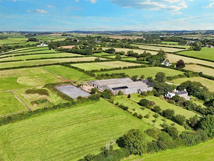 6 Bedroom Equestrian Facility For Sale In Trevelmond, Cornwall, PL14