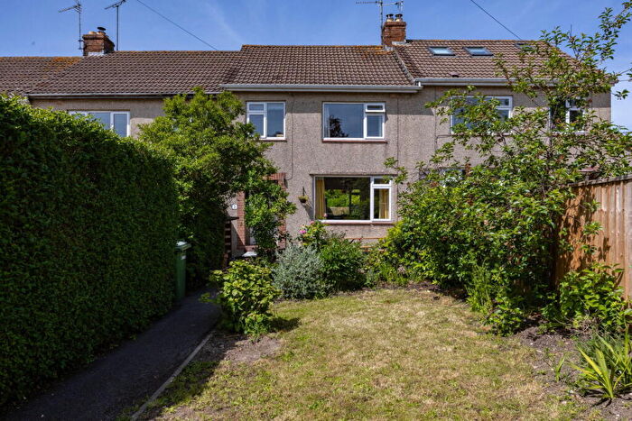 3 Bedroom Terraced House For Sale In Lewis Crescent, Frome, BA11