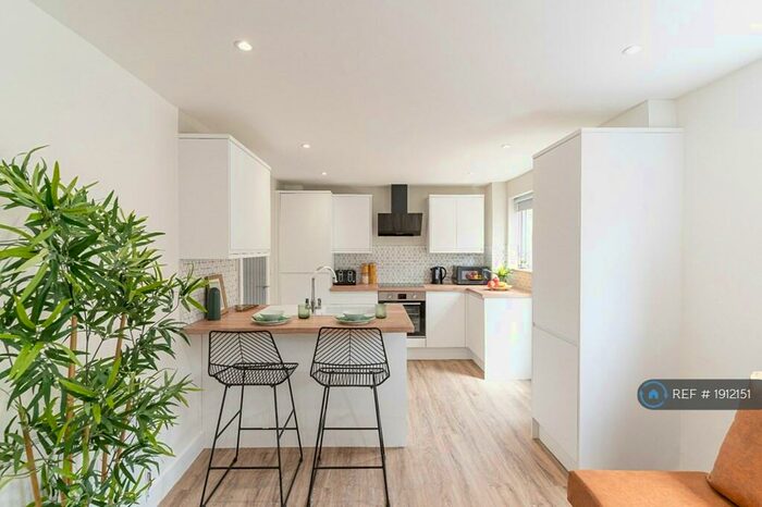 4 Bedroom Terraced House To Rent In Firmstone Road, Winchester, SO23
