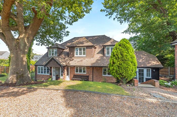 4 Bedroom Detached House For Sale In Telegraph Hill, Higham, Rochester, Kent, ME3