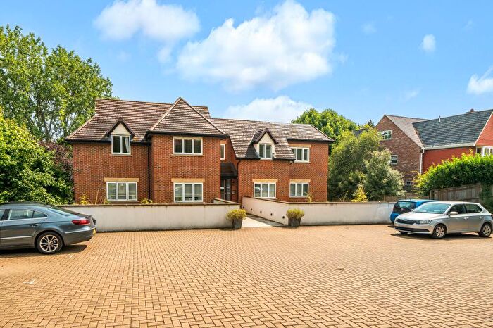 2 Bedroom Flat For Sale In Botley, Oxford, OX2