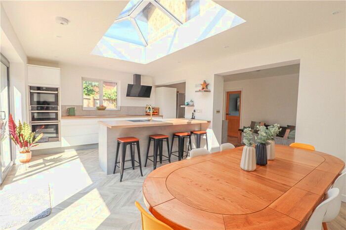4 Bedroom Detached House For Sale In Upper Hyde Farm Lane, Shanklin, Isle Of Wight, PO37