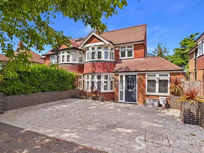 4 Bedroom Semi Detached House For Sale In Palmersfield Road, Banstead, SM7