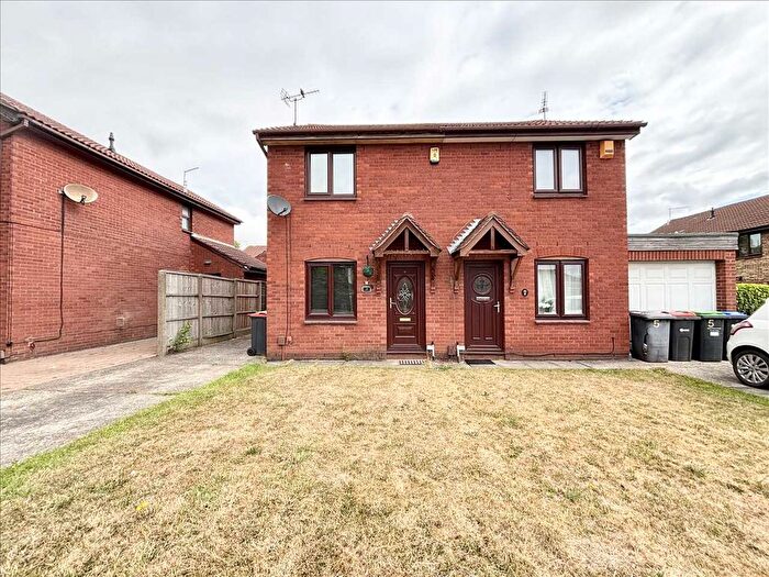 2 Bedroom Semi-detached House To Rent In Wentworth Road, Kirkby In Ashfield, NG17