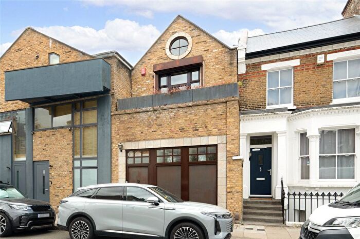 2 Bedroom Flat For Sale In Tadema Road, Chelsea, London, SW10