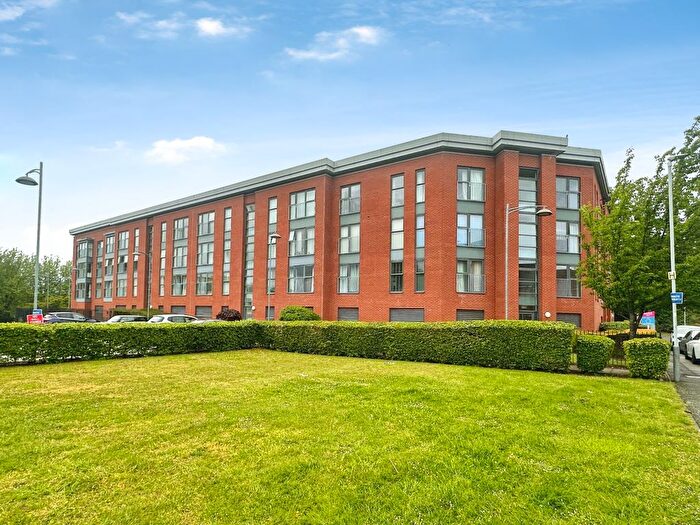 2 Bedroom Flat For Sale In Rothesay Gardens, Wolverhampton, WV4