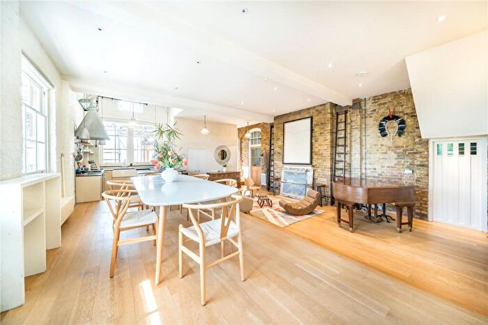 2 Bedroom Apartment To Rent In Southside Quarter, Burns Road, London, SW11