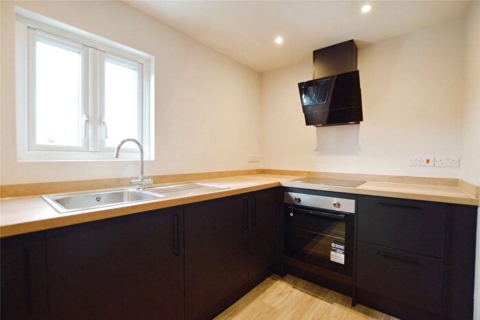 1 Bedroom Flat To Rent In Rumbolds Hill, Midhurst, West Sussex, GU29