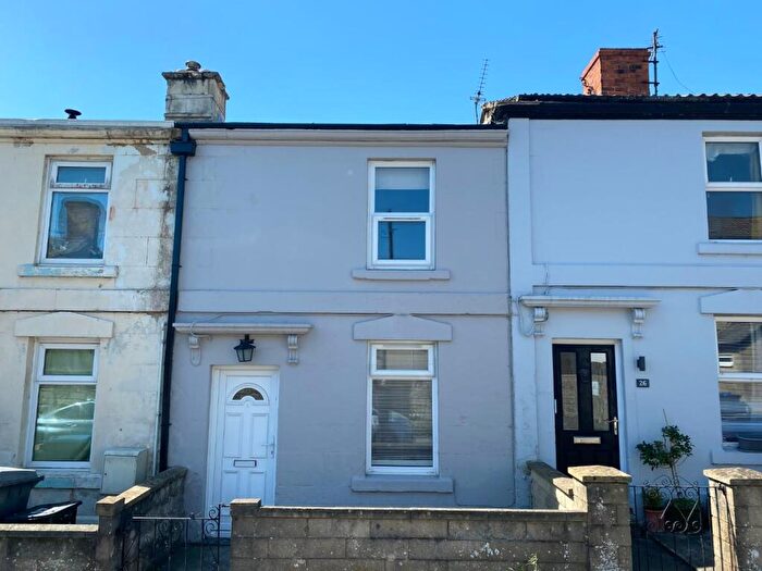 2 Bedroom House For Sale In Adcroft Street, Trowbridge, BA14