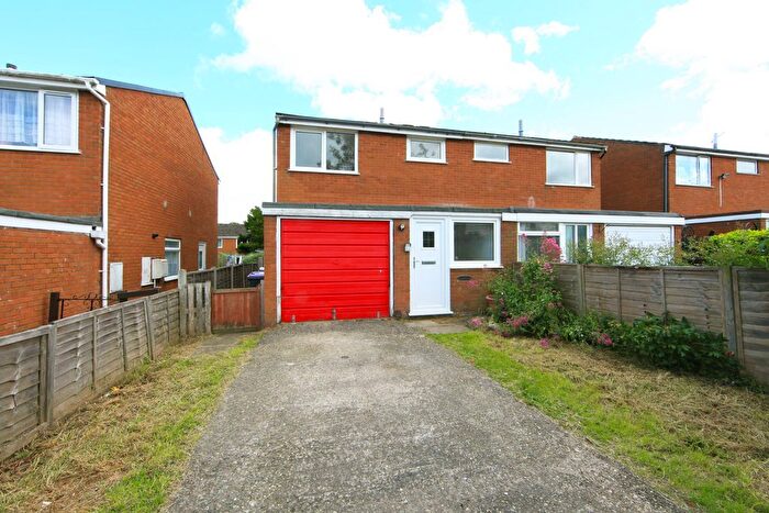 3 Bedroom Semi Detached House For Sale In Selkirk Drive, Sutton Hill, TF7