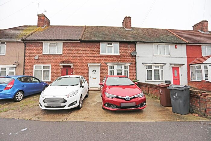 3 Bedroom Terraced House To Rent In Osborne Road, Dagenham, London, RM9