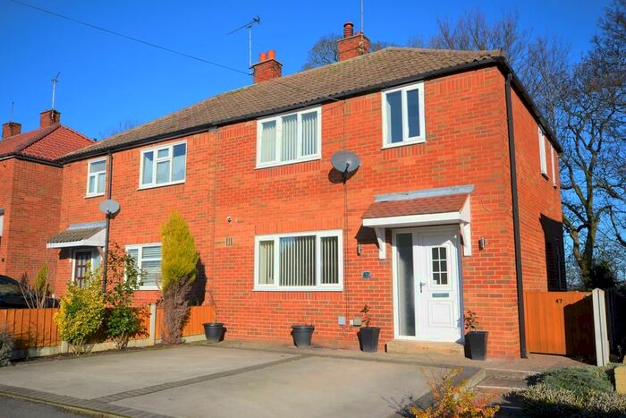 3 Bedroom Semi-Detached House To Rent In Tennyson Avenue, Campsall, DN6