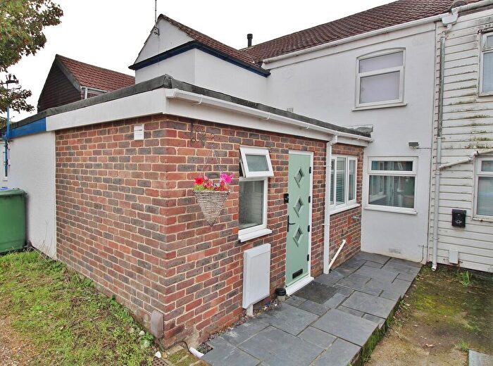 2 Bedroom Terraced House For Sale In Trinity Gardens, Fareham, PO16