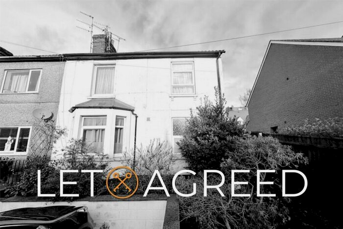 2 Bedroom Apartment To Rent In Kingshill Road, Old Town, Swindon, SN1