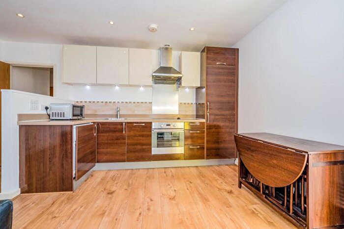 2 Bedroom Apartment To Rent In Lemonade Building, Arboretum Place, IG11