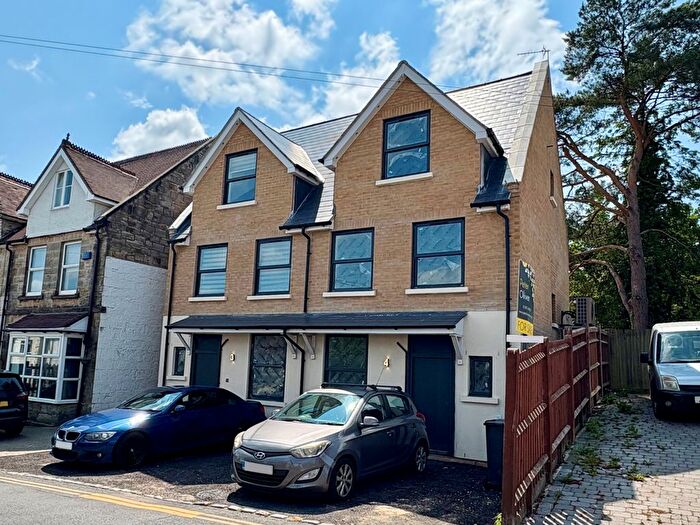 3 Bedroom Semi-Detached House To Rent In Whitehill Road, Crowborough, TN6