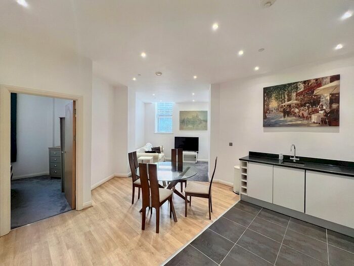 2 Bedroom Flat To Rent In Corporation Street, The Co-Operative, CV1