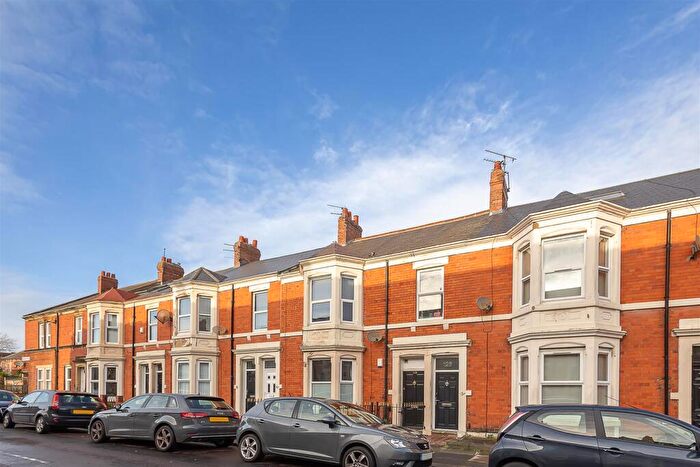 2 Bedroom Flat To Rent In Bayswater Road, Jesmond, Newcastle Upon Tyne, NE2