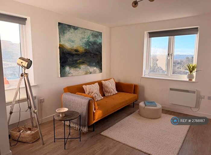 1 Bedroom Flat To Rent In Worsdell Drive, Gateshead, NE8